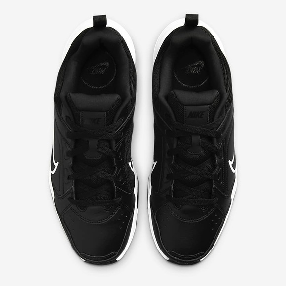 NEW IN BOX Nike Defy All Day Men's Training With Traction Shoes Multiple Sizes - Picture 6 of 8